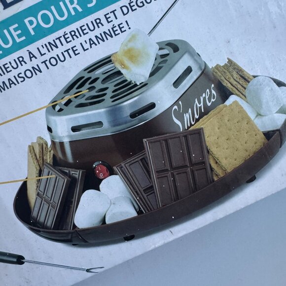 Other - Nostalgia Electric S’mores Maker – Flameless Heater with 4 Compartments – Tested